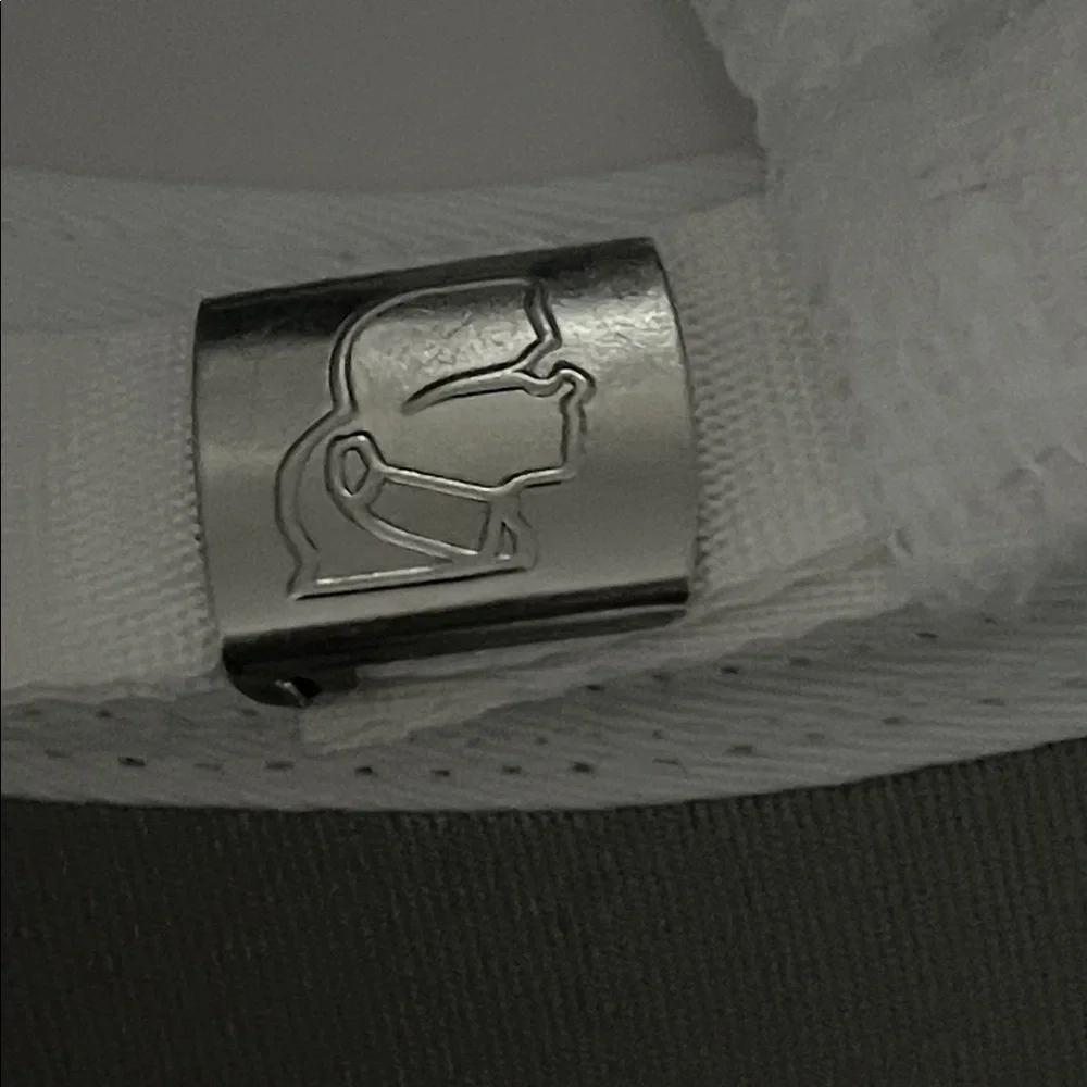 NWT unisex Karl Lagerfeld Logo Embroidered
Trucker Hat - Picture 8 of 16